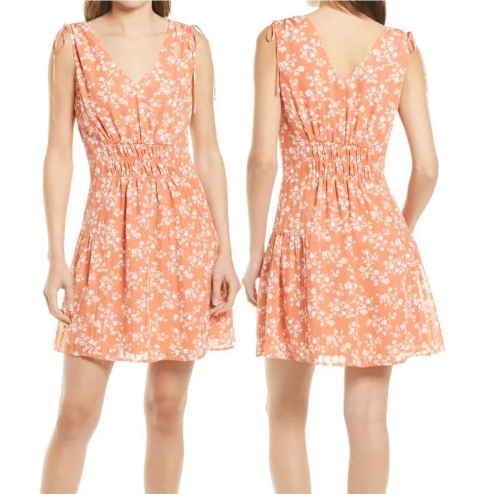 ‎Chelsea28 Sleeveless V-Neck Smocked Tie Shoulder Mini Dress Coral White Medium